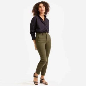 Everlane Straight Leg Crop Pants in Olive Green